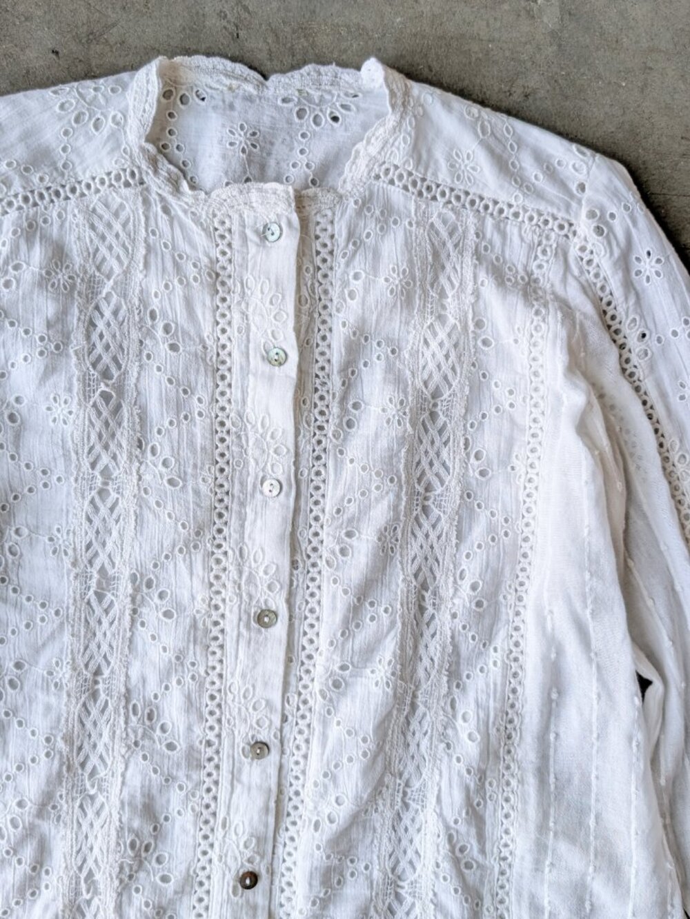 Sundance Coastal Boho White Eyelet Long Sleeve Blouse - Picture 2 of 6